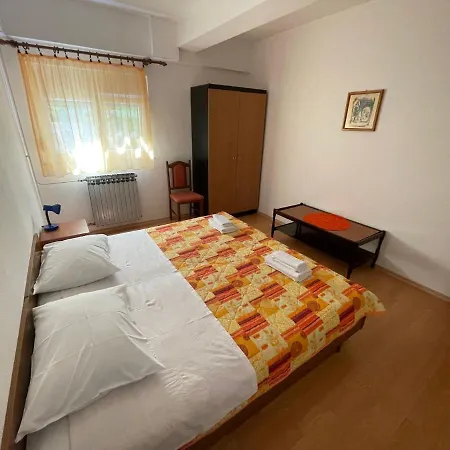 Апартаменти Apartment Vili Трогір